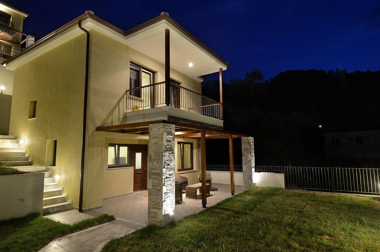 Seascape Villas Kinira Exterior photo