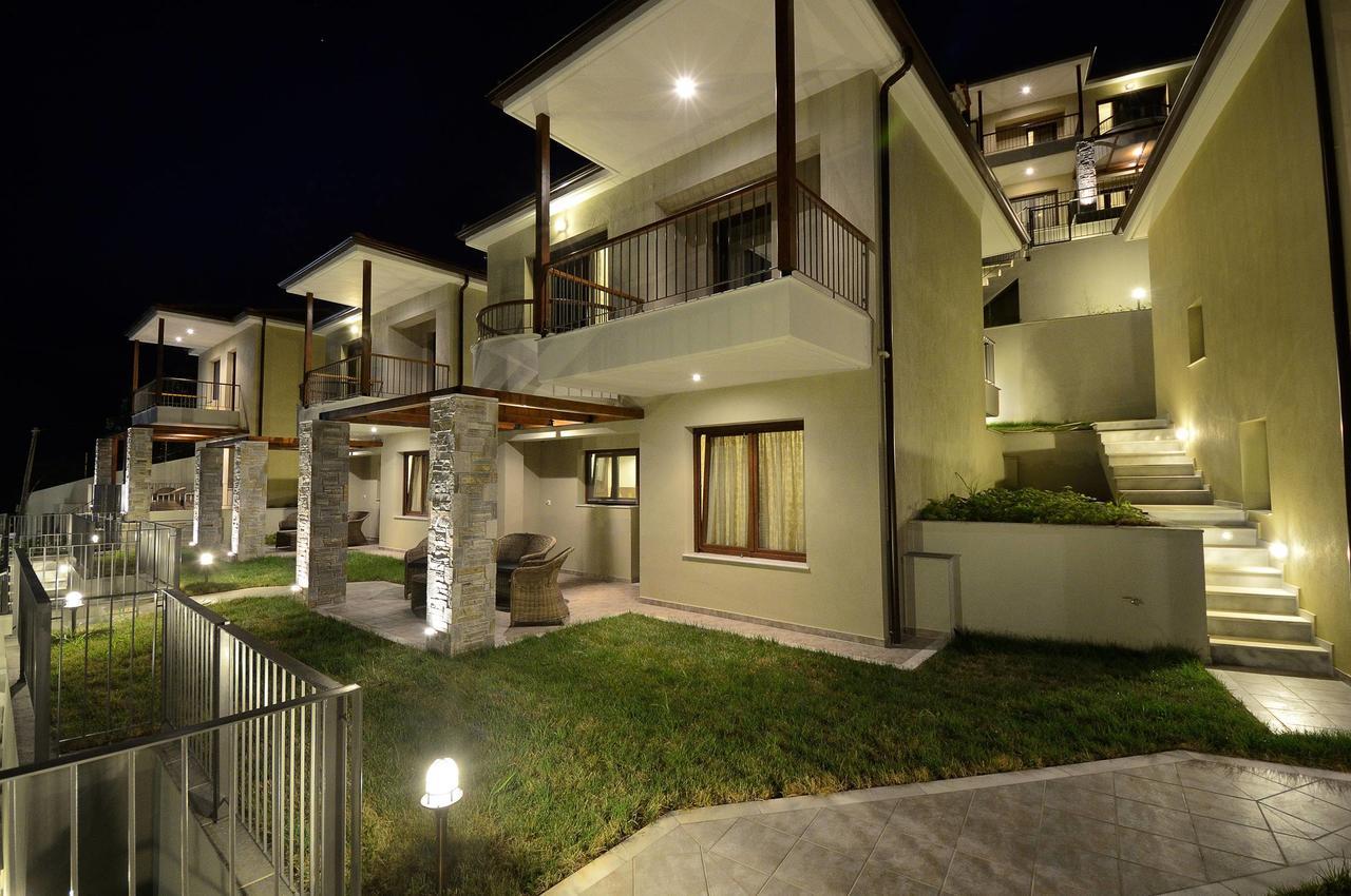 Seascape Villas Kinira Exterior photo